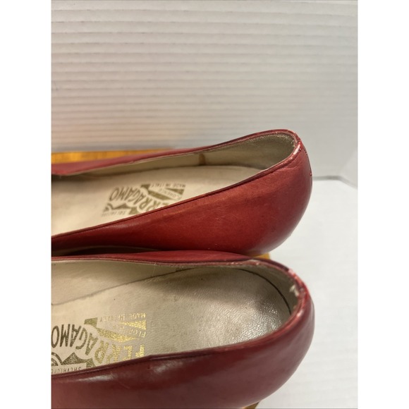 Vintage Salvatore Ferragamo Red Leather Pumps-Szie7.5/EU36-Classic Made in Italy - Picture 6 of 15
